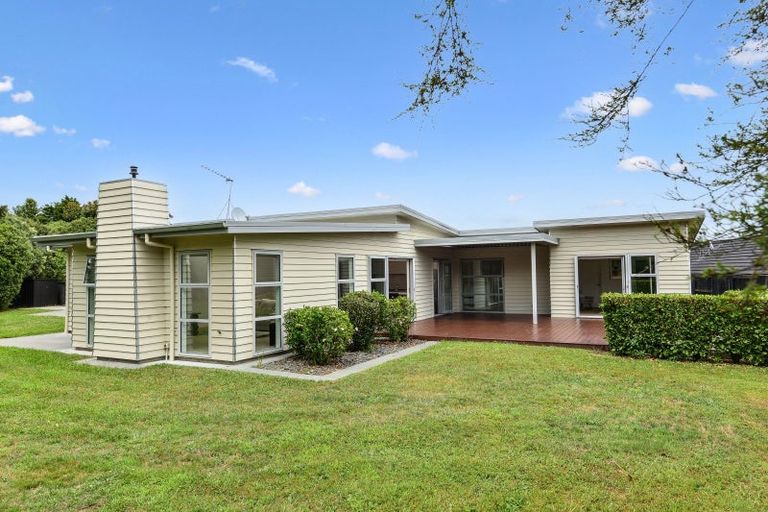 Photo of property in 23 Bentley Rise, Flagstaff, Hamilton, 3210