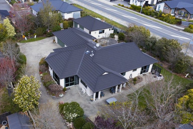 Photo of property in 19 Aratia Way, Richmond, 7020