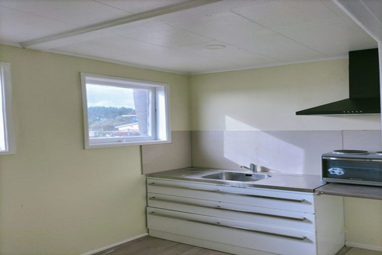 Photo of property in 505 Massey Road, Mangere, Auckland, 2022