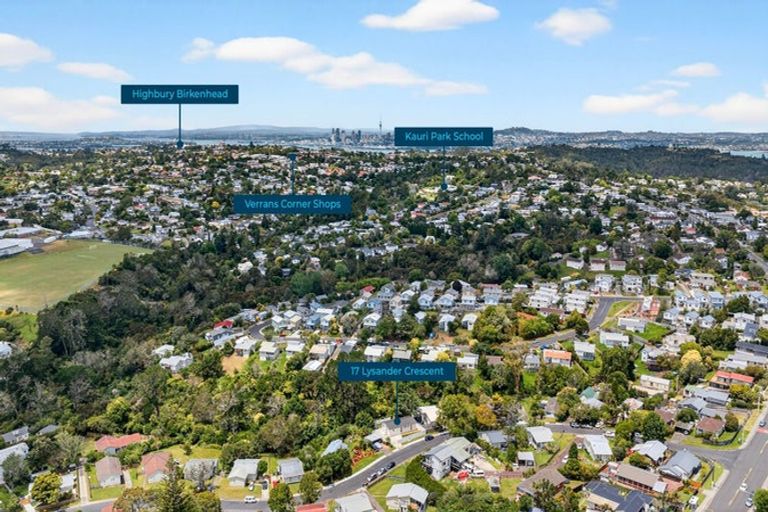 Photo of property in 17 Lysander Crescent, Beach Haven, Auckland, 0626