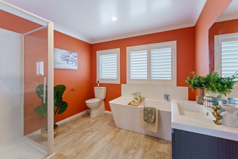 Photo of property in 45 Seagrass Place, Otaki Beach, Otaki, 5512
