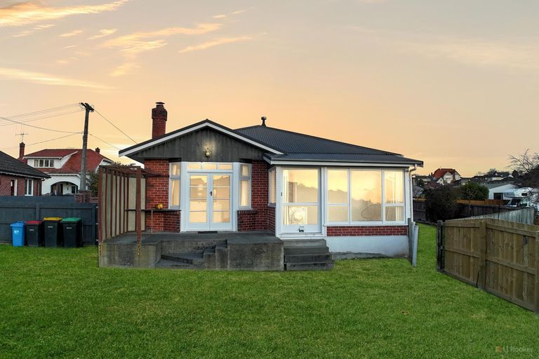 Photo of property in 33 Ashbury Avenue, Waimataitai, Timaru, 7910
