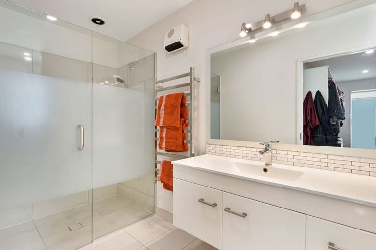 Photo of property in 2 Barratt Street, Blenheim, 7201