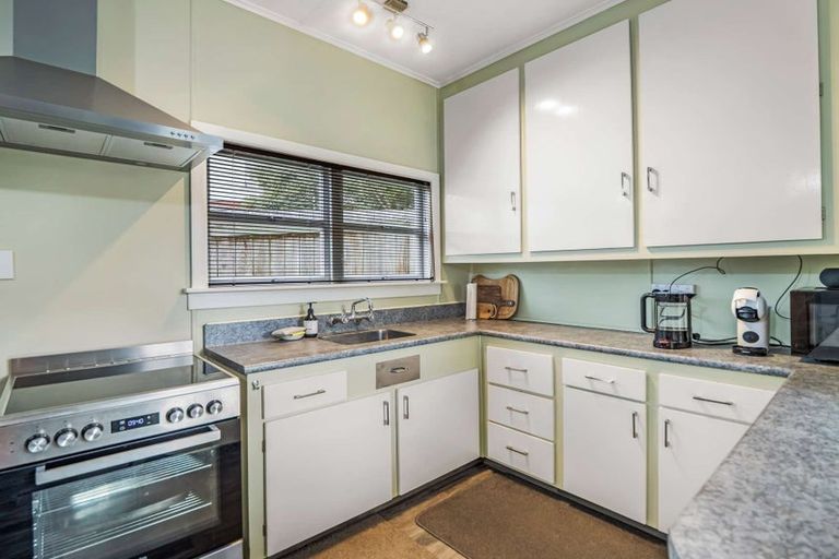 Photo of property in 28 Wharfe Street, South Hill, Oamaru, 9400