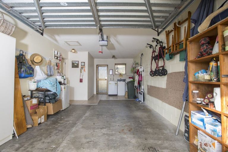 Photo of property in 7b Nukumea Common, Orewa, 0931