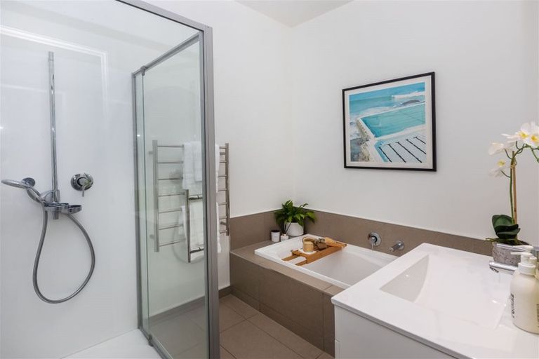 Photo of property in 170 Knowles Street, St Albans, Christchurch, 8052