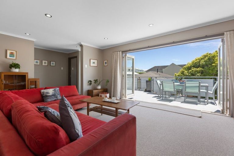 Photo of property in 19a Beach Street, Fitzroy, New Plymouth, 4312