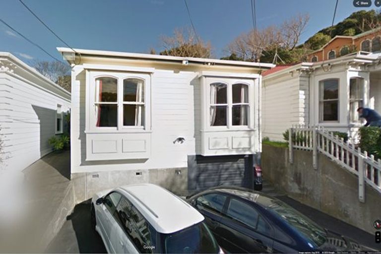 Photo of property in 21 Everton Terrace, Kelburn, Wellington, 6012