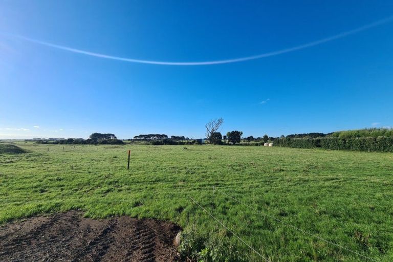 Photo of property in 189 Namu Road, Opunake, 4681