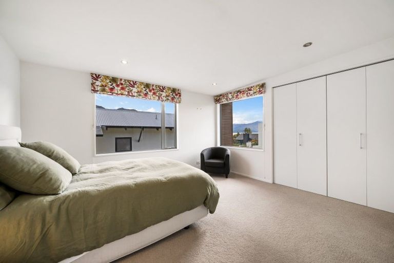 Photo of property in 76 Aubrey Road, Wanaka, 9305