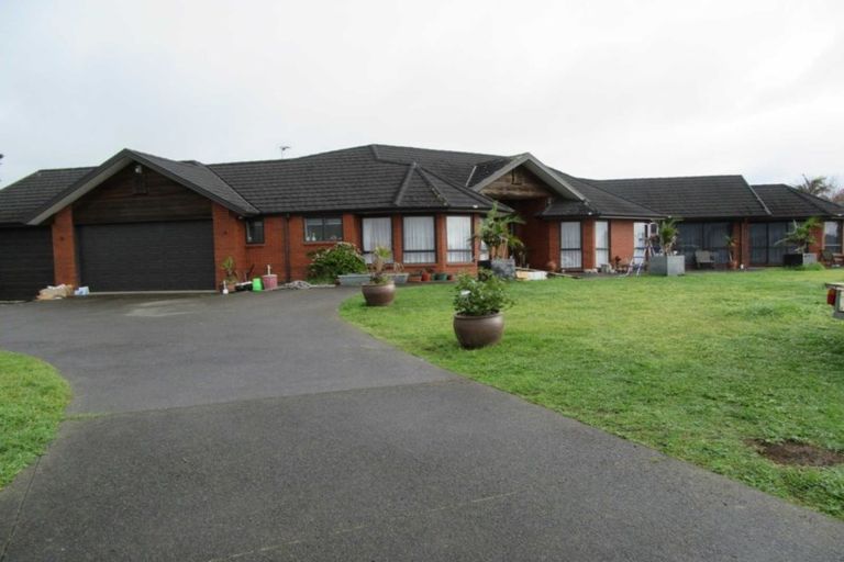 Photo of property in 16a Burberry Road, Karaka, Drury, 2578