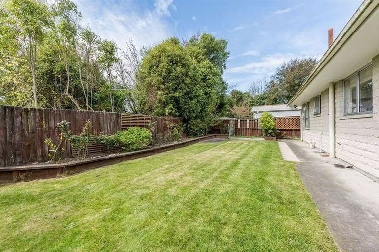 Photo of property in 1/28 Reading Street, Upper Riccarton, Christchurch, 8041