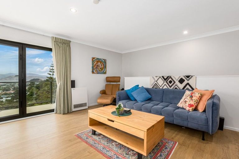 Photo of property in 29b Newport Terrace, Seatoun, Wellington, 6022