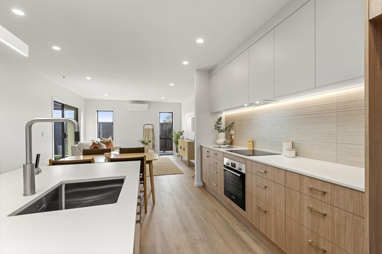 Photo of property in 1/15 Anurangi Rise, Peacocke, Hamilton, 3206