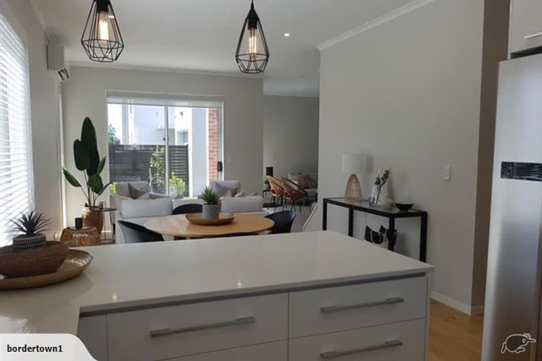 Photo of property in 2 Plover Road, Hobsonville, Auckland, 0616