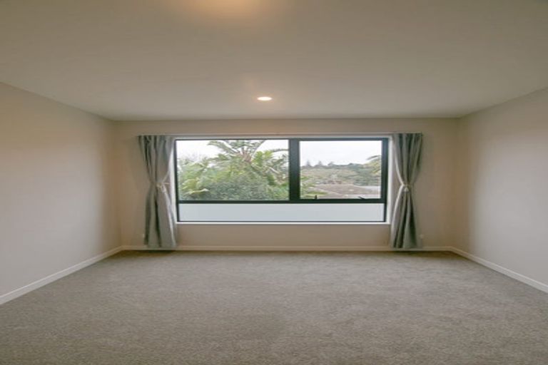 Photo of property in 82e Salisbury Road, Birkdale, Auckland, 0626