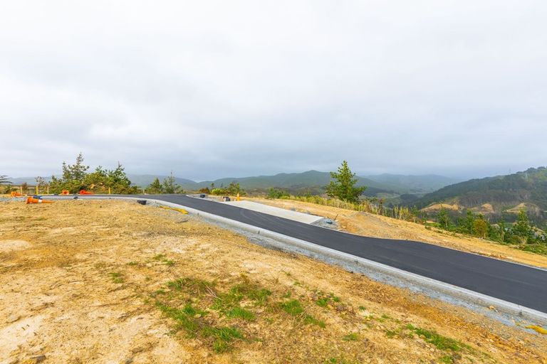 Photo of property in 3 Navigation Drive, Whitby, Porirua, 5024