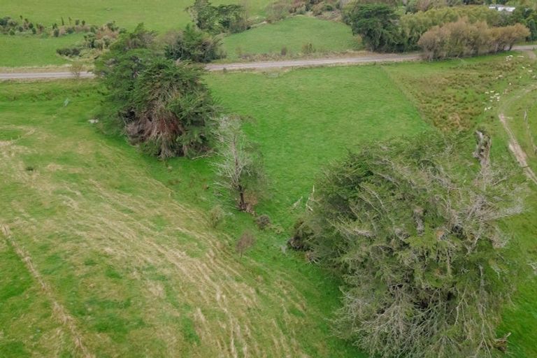 Photo of property in 420 Mangaoranga Road, Eketahuna, 4993