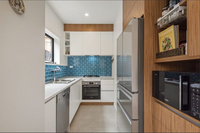 Photo of property in 132a Stapleford Crescent, Browns Bay, Auckland, 0630