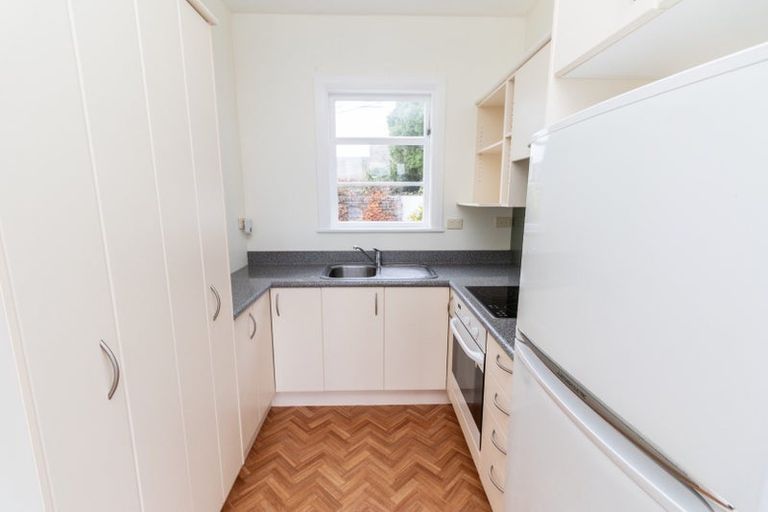 Photo of property in 29a Grass Street, Roseneath, Wellington, 6011