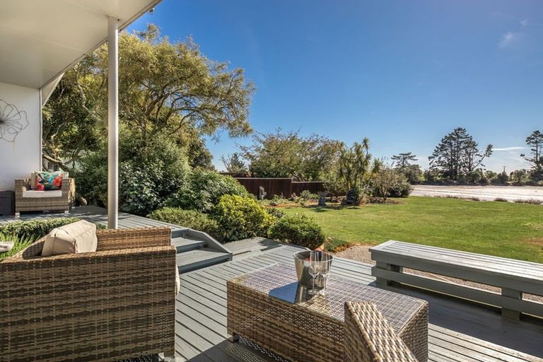 Photo of property in 27 Orowaiti Road, Westport, 7825