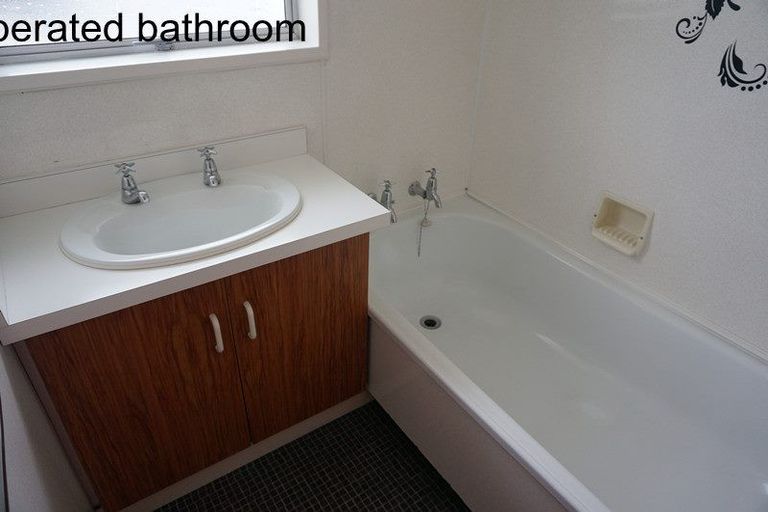 Photo of property in 11 Tie Place, Wigram, Christchurch, 8042