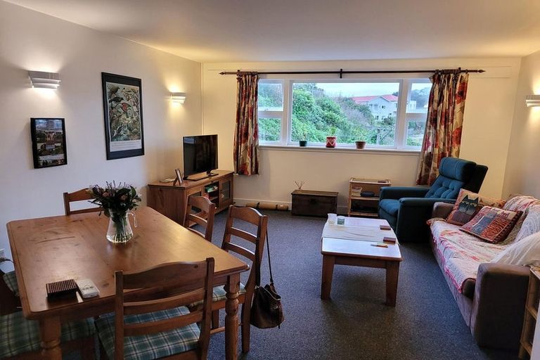 Photo of property in Parkland Flats, 18/51u Adams Terrace, Kelburn, Wellington, 6021