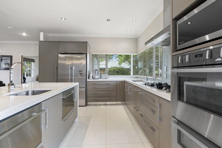 Photo of property in 10e Regan Street, Stratford, 4332