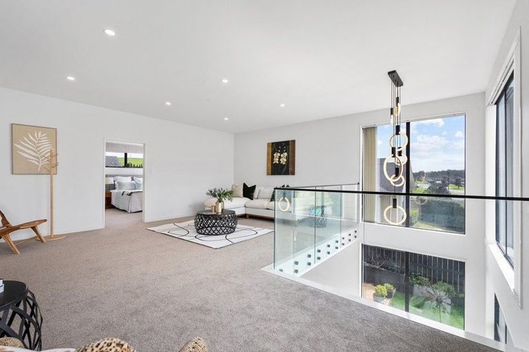 Photo of property in 13 Jack Hawken Lane, Silverdale, 0932