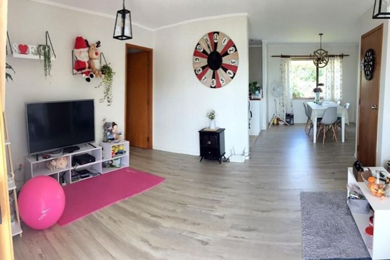 Photo of property in 165a/3 Colwill Road, Massey, Auckland, 0614