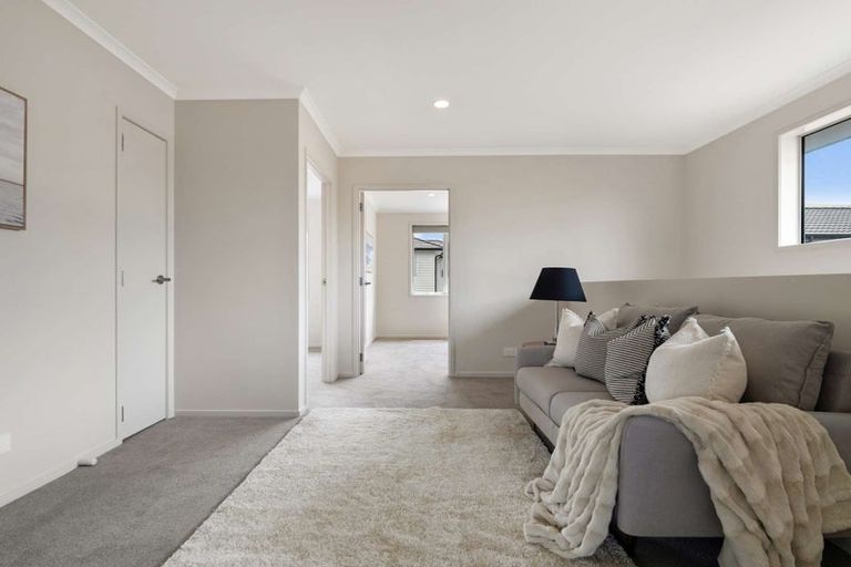 Photo of property in 18 Akeake Lane, Manurewa, Auckland, 2102