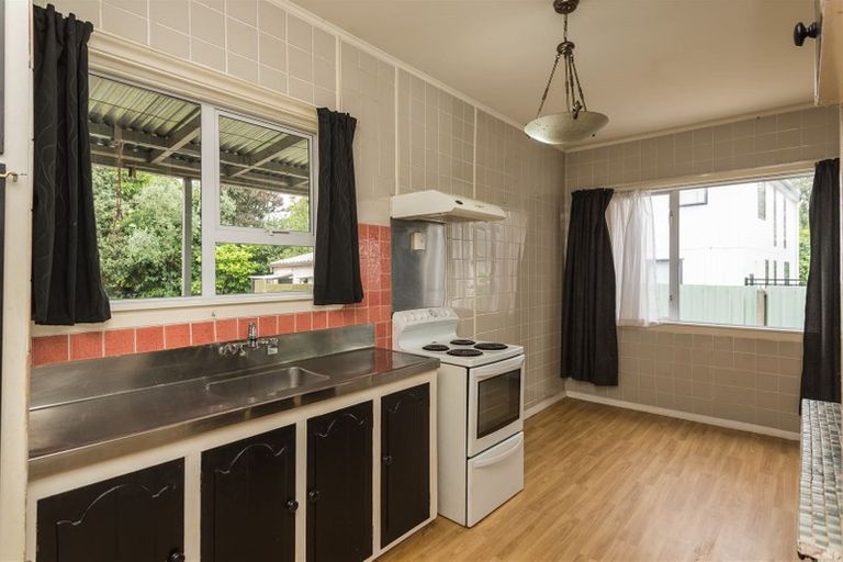 Photo of property in 14 Riley Crescent, Woolston, Christchurch, 8023