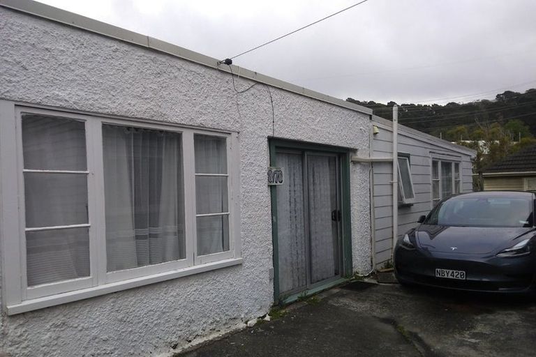 Photo of property in 76 Mcalpine Avenue, Mount Cook, Wellington, 6011