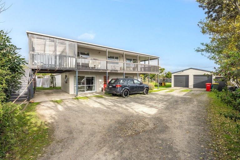 Photo of property in 75 Atkinson Avenue, Otaki Beach, Otaki, 5512