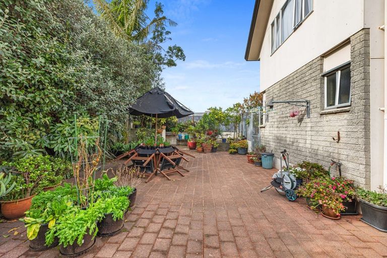 Photo of property in 357 Maunganui Road, Mount Maunganui, 3116