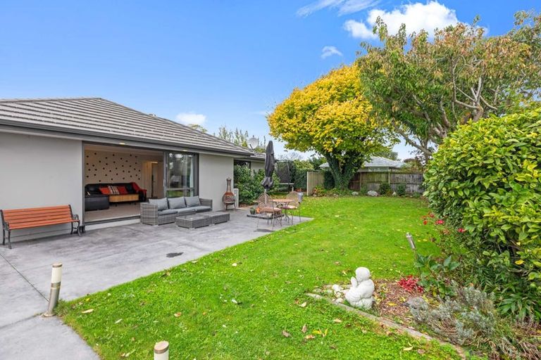 Photo of property in 92a Palmers Road, New Brighton, Christchurch, 8083