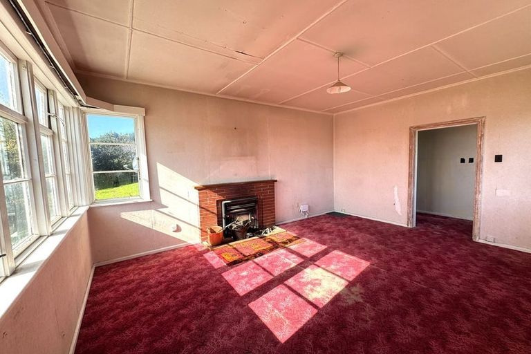 Photo of property in 1 Market Street, Kaitangata, 9210