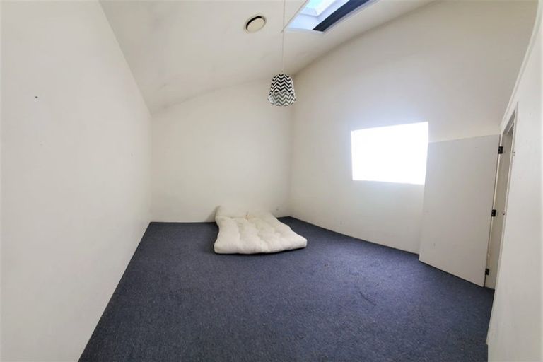 Photo of property in 5u4 Hopper Street, Mount Cook, Wellington, 6011