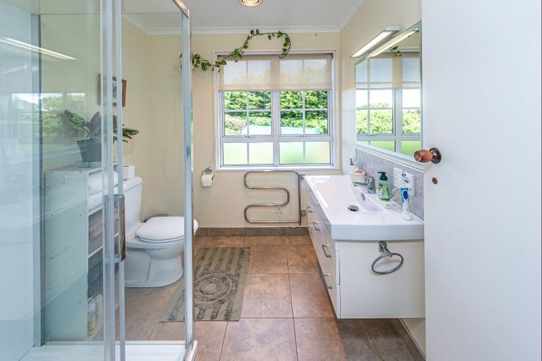 Photo of property in 220 Watt Livingstone Road, Westmere, Whanganui, 4574