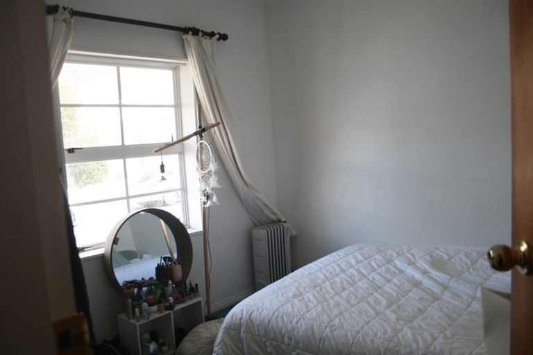 Photo of property in 4 Howard Street, Mount Cook, Wellington, 6021