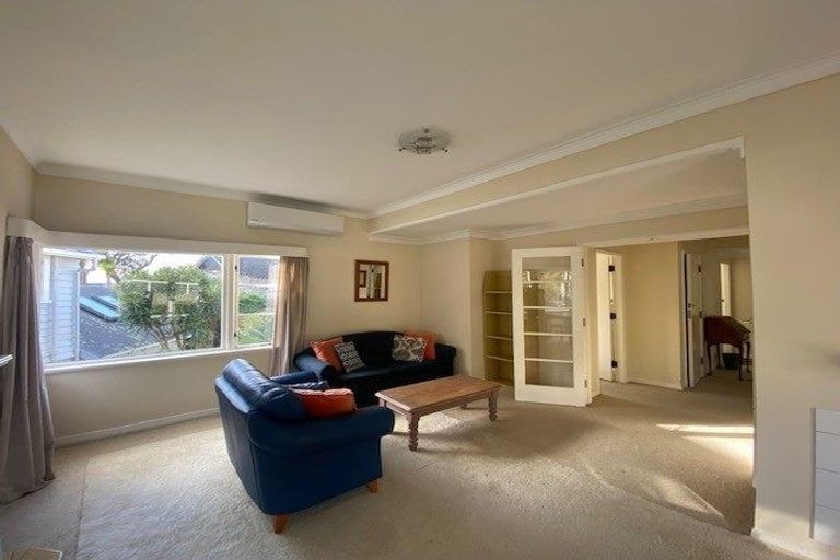 Photo of property in 6a Sefton Street, Wadestown, Wellington, 6012