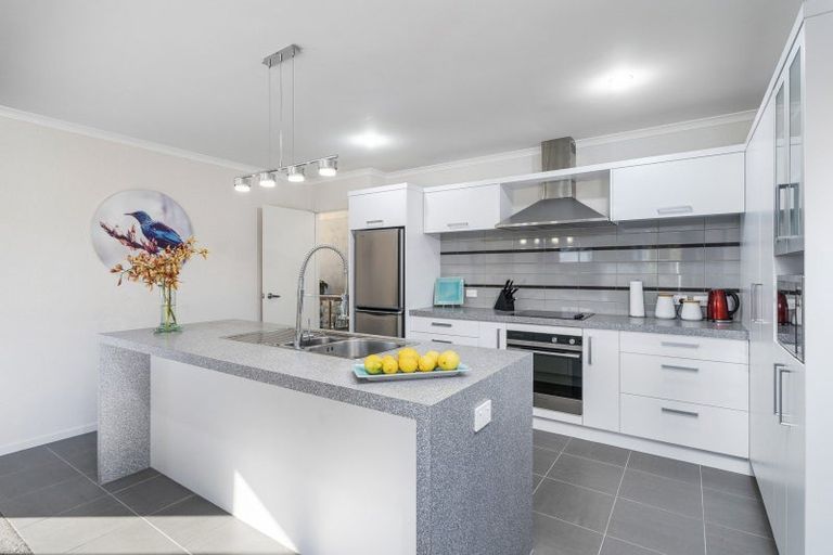 Photo of property in 2 Heritage Close, Whitianga, 3510