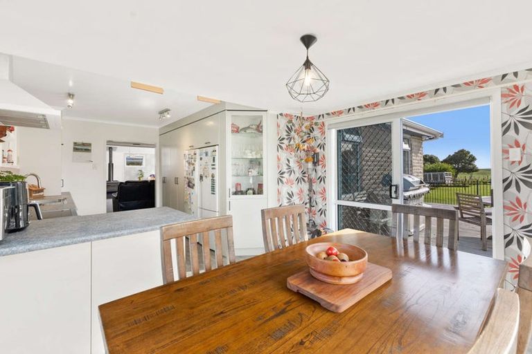 Photo of property in 6324 South Road, Pungarehu, Opunake, 4685