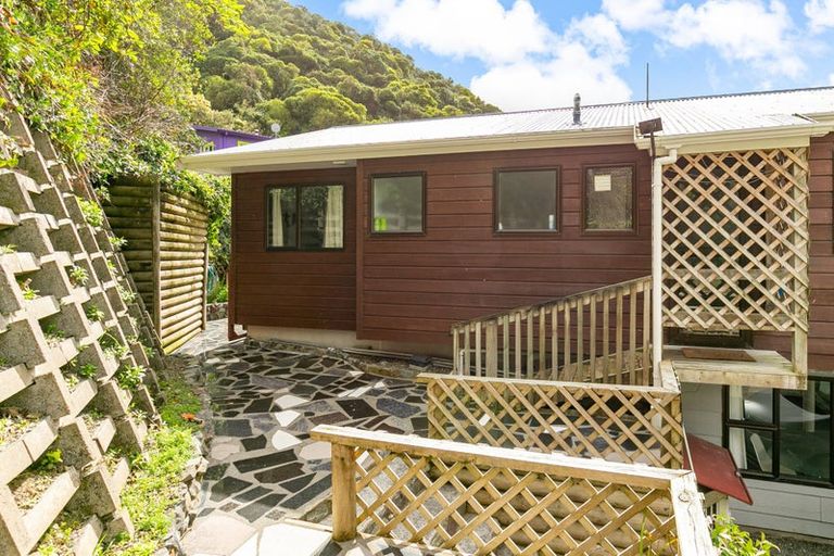 Photo of property in 112 Holloway Road, Aro Valley, Wellington, 6021