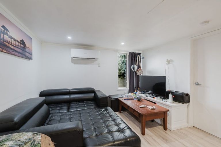Photo of property in 4 Bremridge Place, Melville, Hamilton, 3206