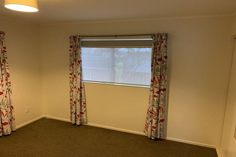 Photo of property in 57 Ruapehu Street, Paraparaumu, 5032