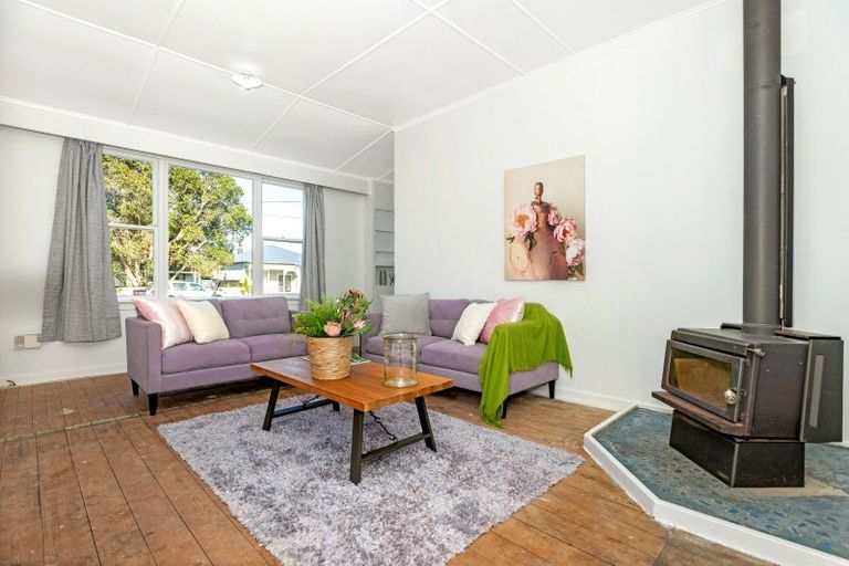 Photo of property in 285 Aberdeen Road, Gisborne, 4010