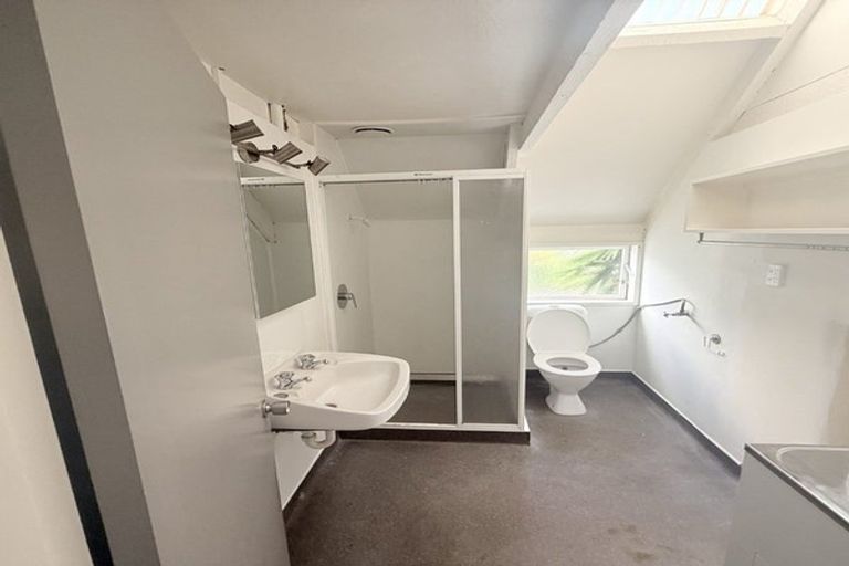 Photo of property in 5/118 Randwick Road, Moera, Lower Hutt, 5010