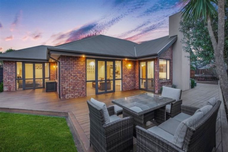 Photo of property in 80 Lamorna Road, Parklands, Christchurch, 8083