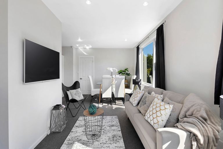 Photo of property in 103 Prestons Road, Redwood, Christchurch, 8051